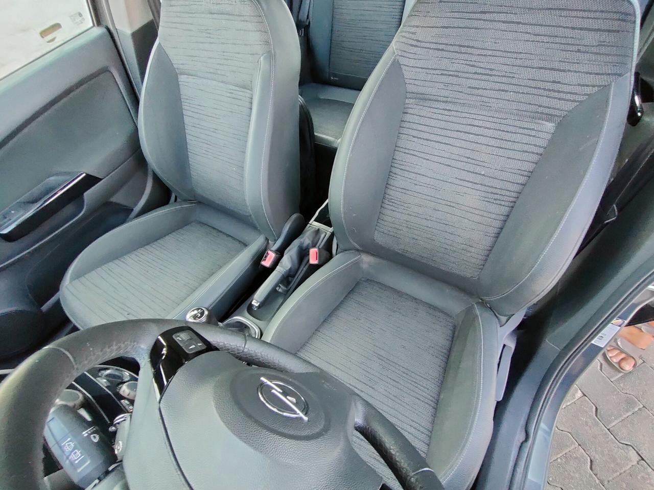 Opel Corsa 1.2 5 porte Sport OK NEOPATENTATI