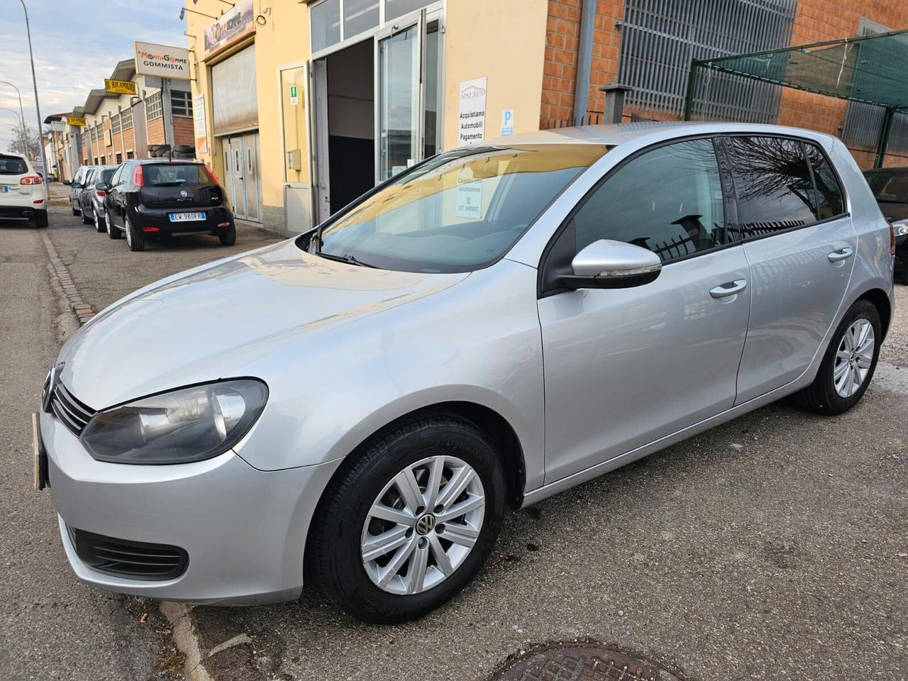 Volkswagen Golf 1.2 TSI 105cv Trendline*Euro5*Neopatentati*