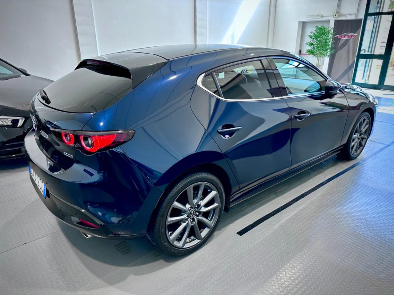 Mazda 3 Mazda3 2.0L eSkyactiv-G M-Hybrid Exclusive