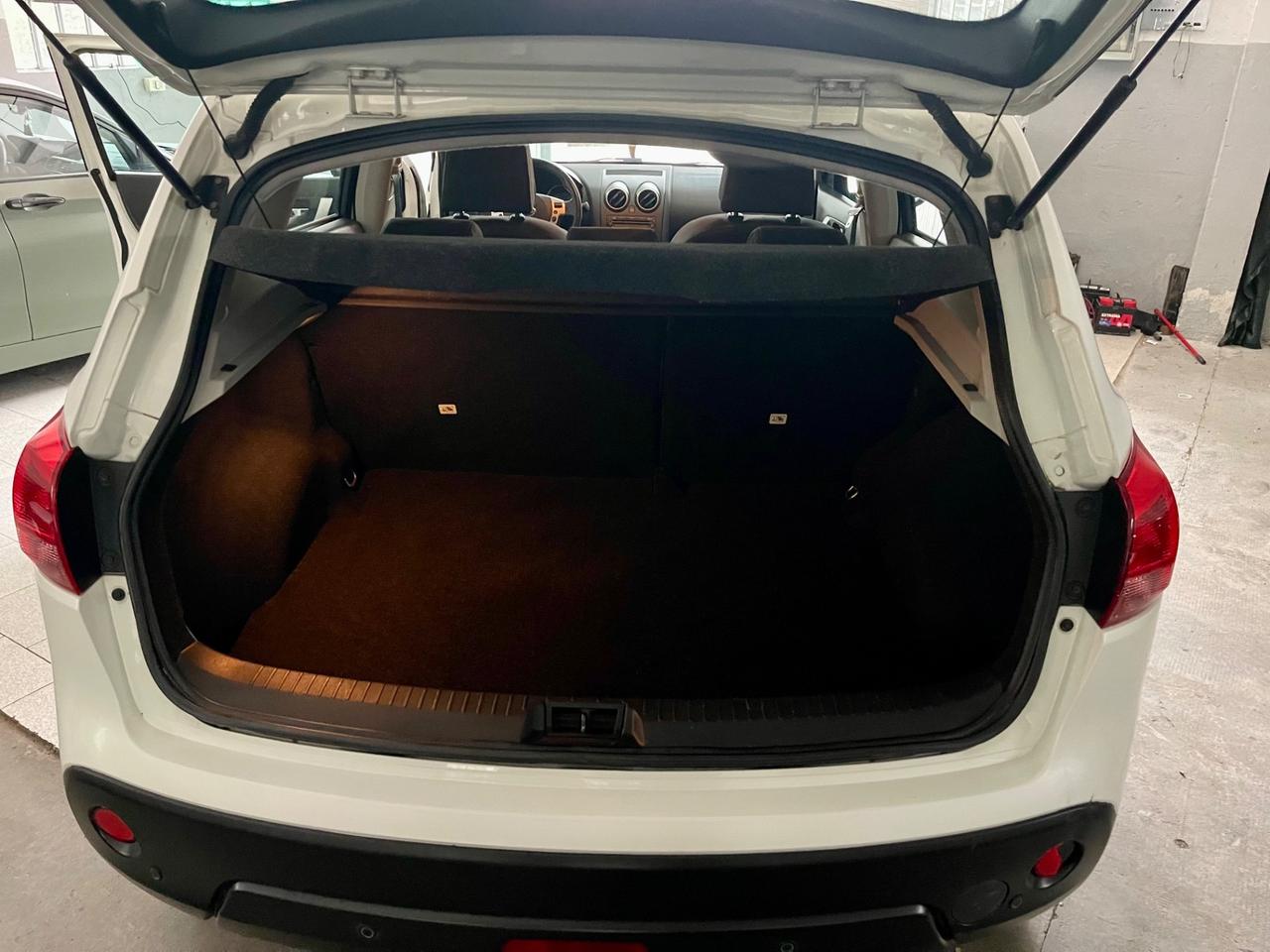 Nissan Qashqai 2.0 dCi DPF Tekna