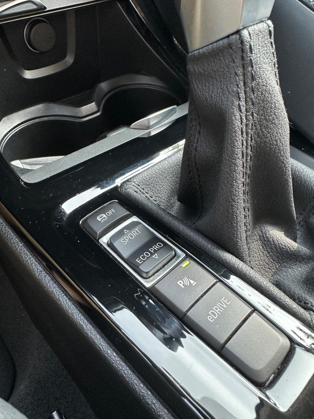 Bmw X1 xDrive25e xLine Plus ok neopatentati