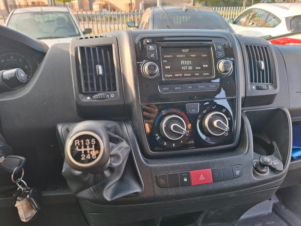 Fiat Ducato Maxi 35 2.3 Mjt doppia cabina allestito con Gru Fassi