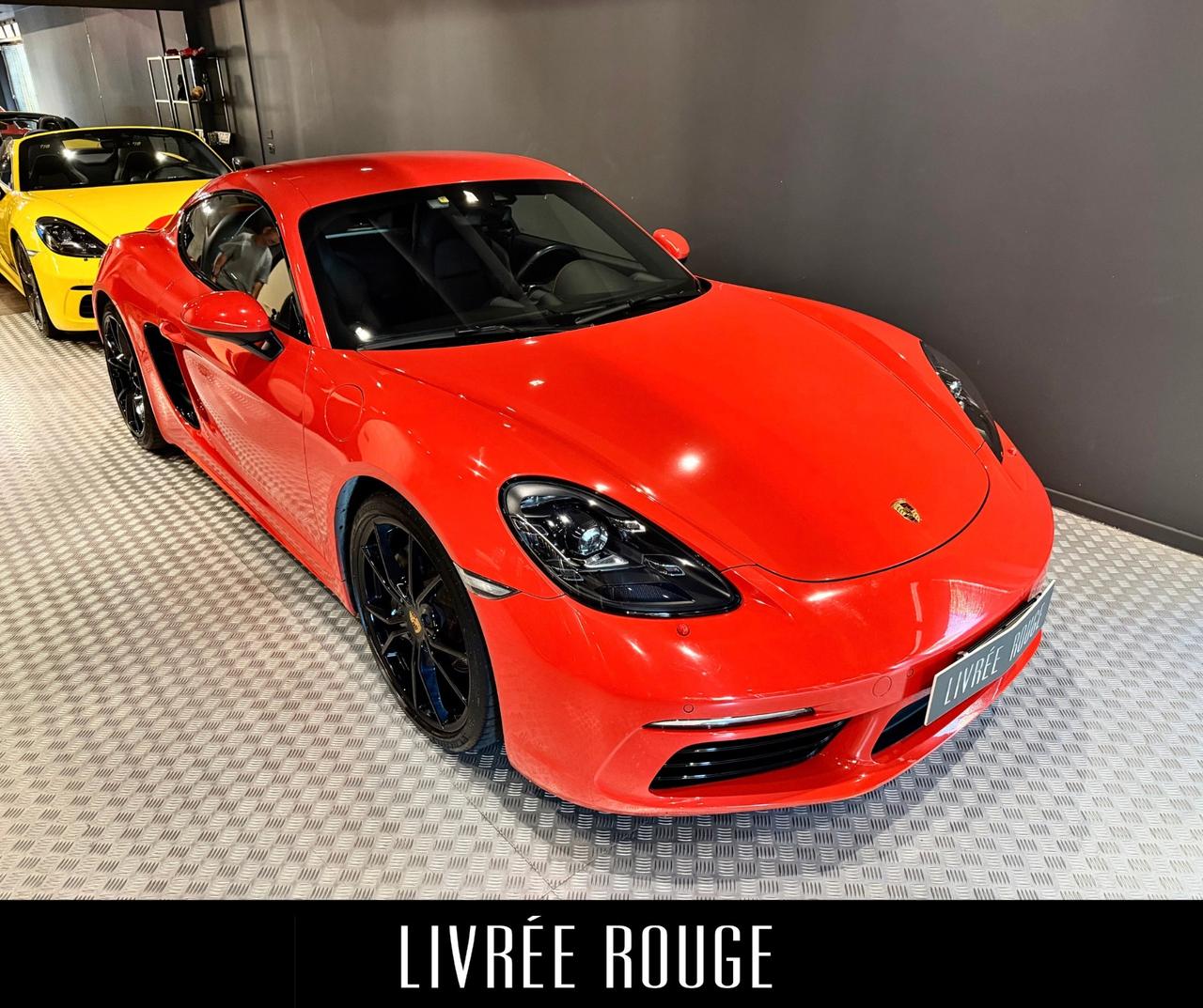 Porsche Cayman 718 2.0 300cv PDK