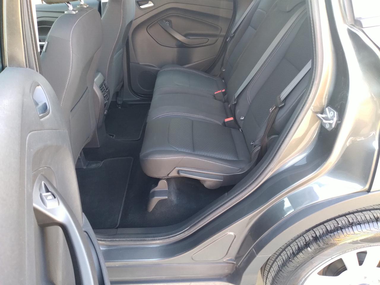 Ford Kuga 1.5 TDCI 120 CV S&S 2WD Titanium