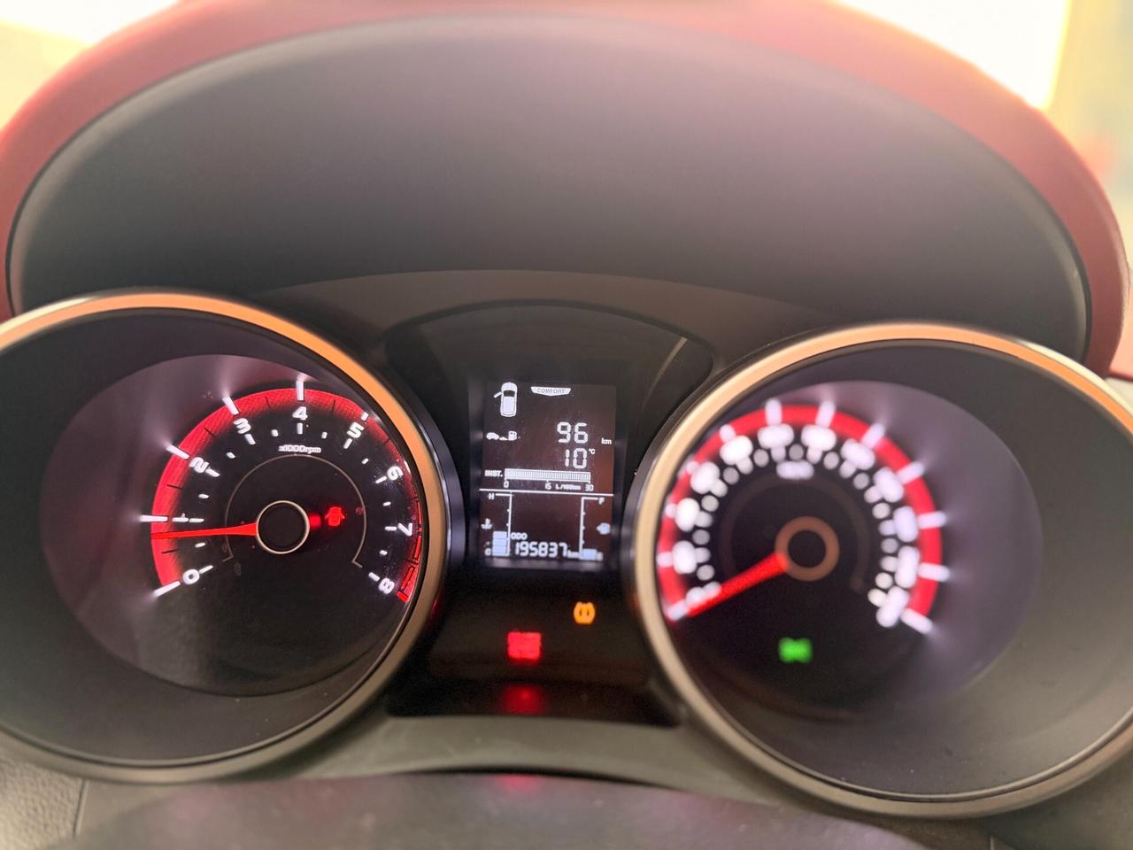 Ssangyong Tivoli 1.6 2WD Be