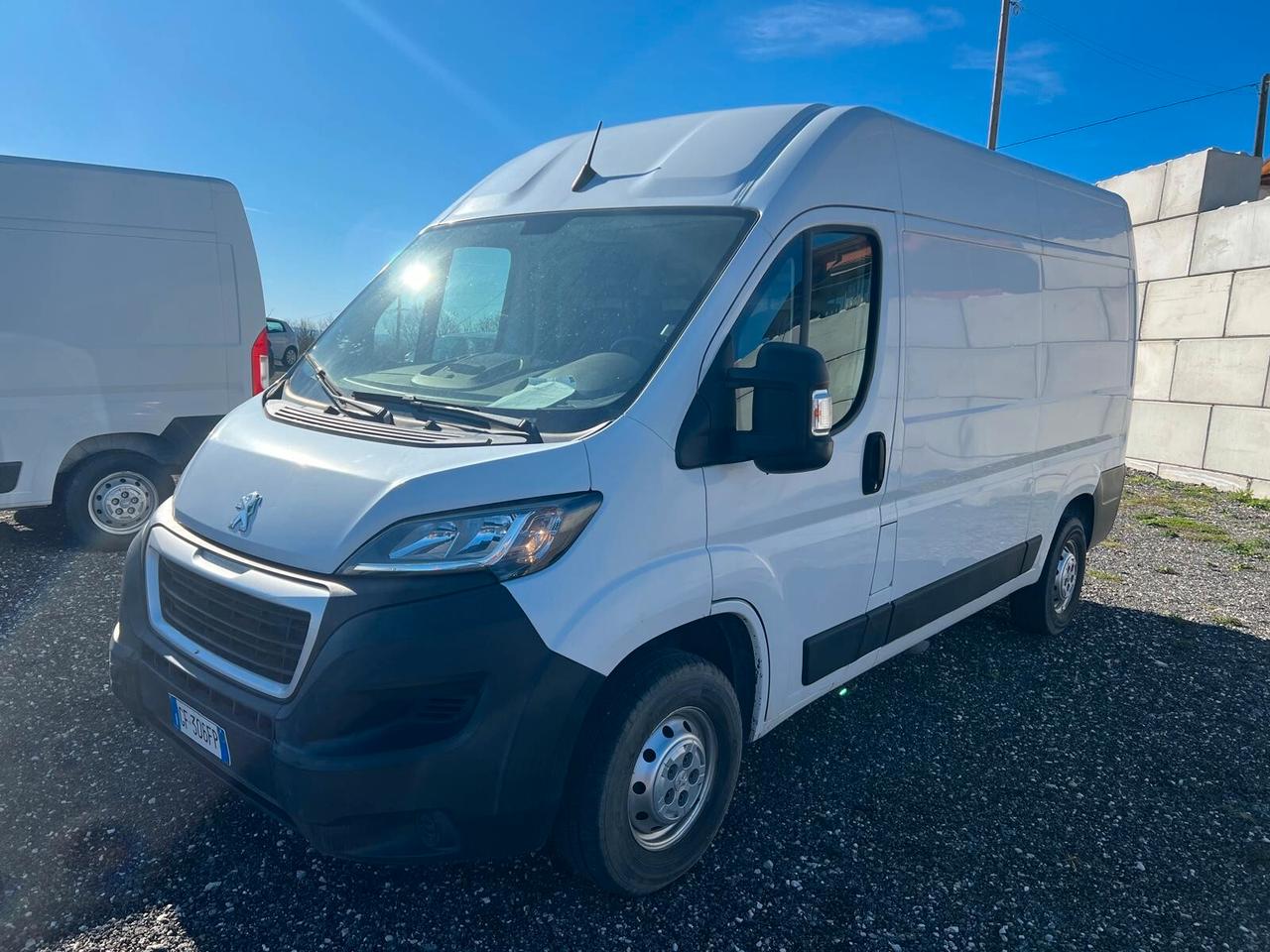 Peugeot Boxer L2H2 2.2 BlueHDi 140cv