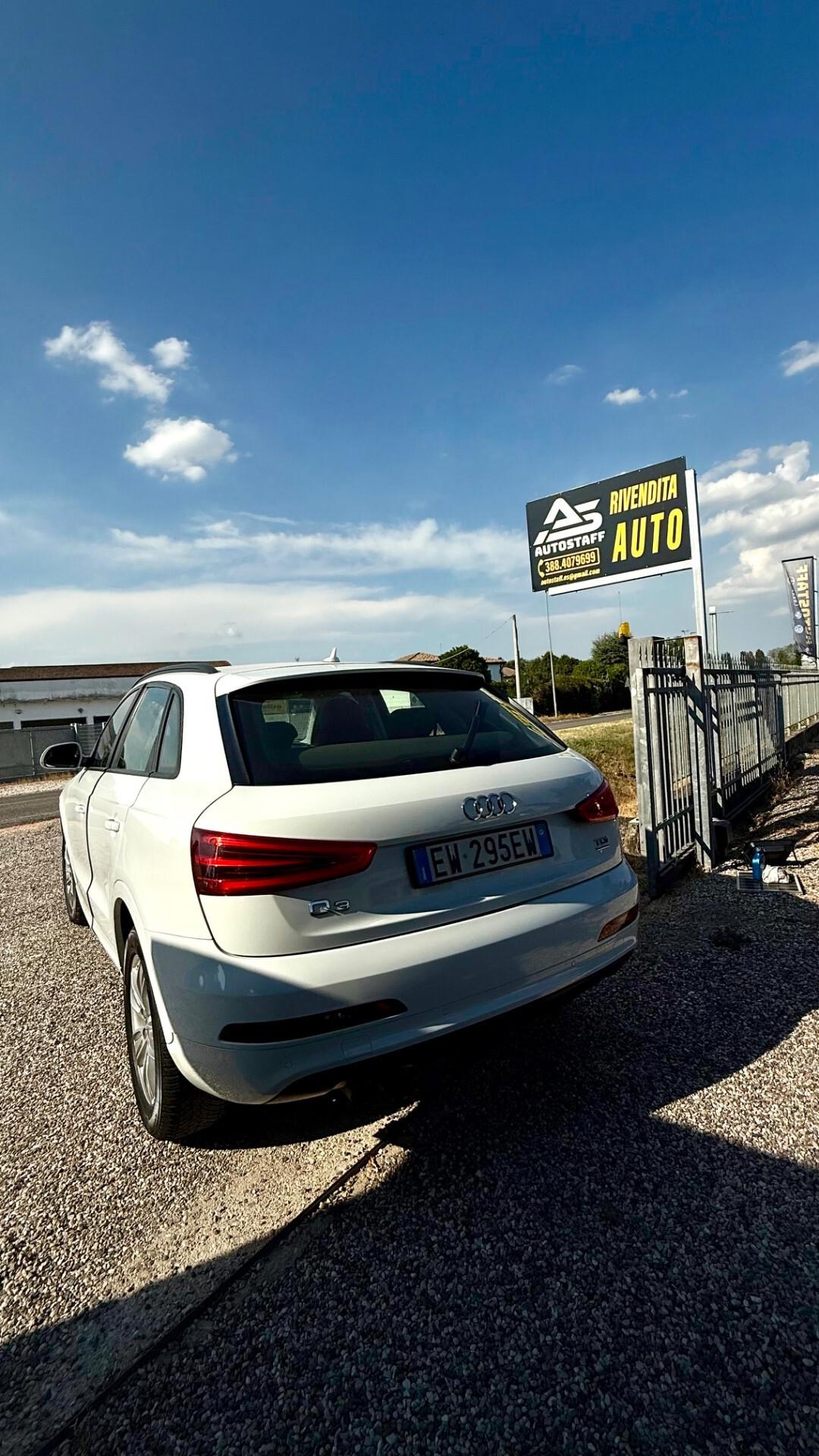 Audi Q3 2.0 TDI 140 CV quattro S tronic Sline