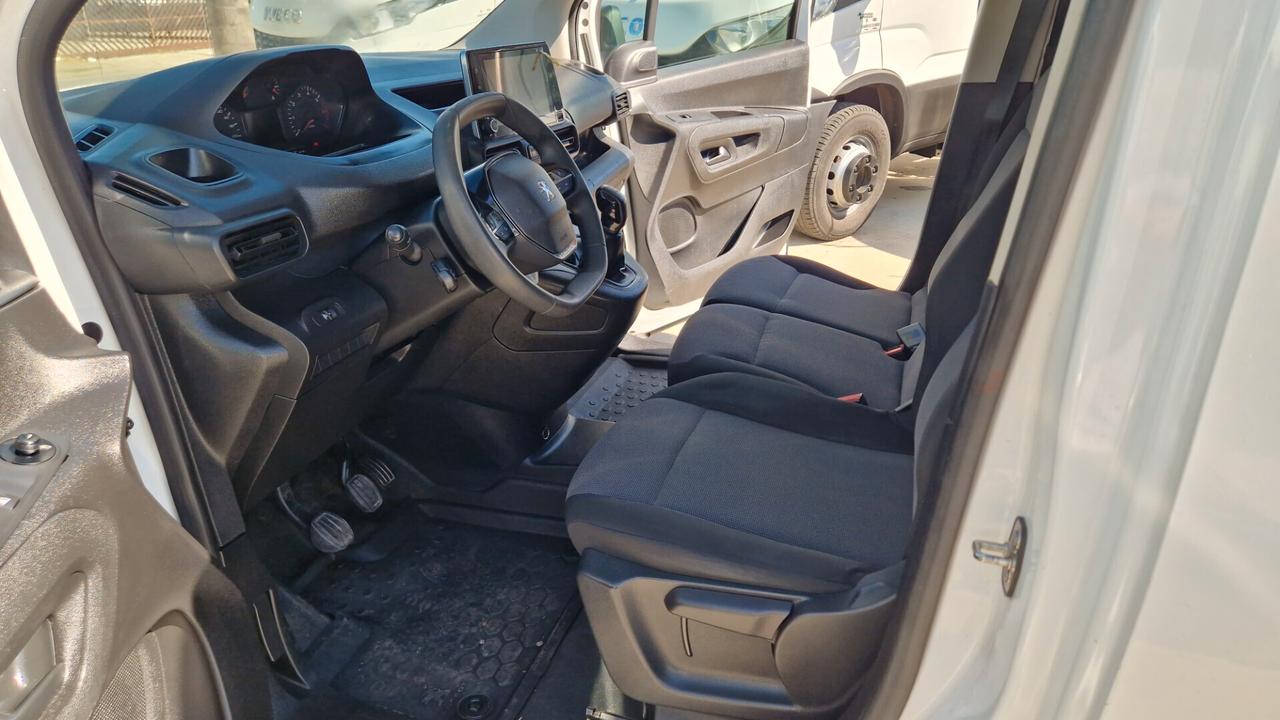 Peugeot PARTNER 1.5 BLUEHDI 100 CV NAVIGATORE