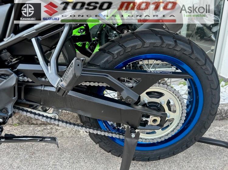 Suzuki V Strom DL 800 DE