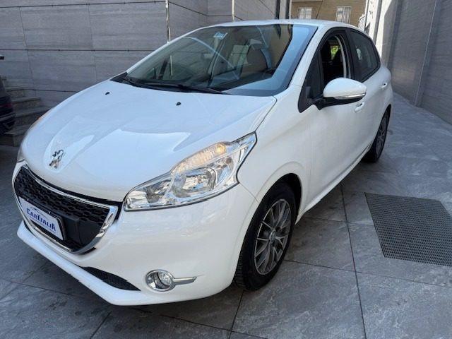 PEUGEOT 208 1.4 8V HDi 68CV 5p. Allure