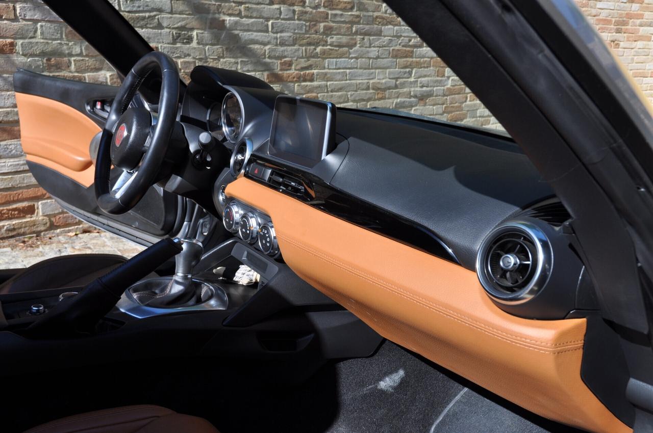 Fiat 124 Spider 1.4 MultiAir Lusso