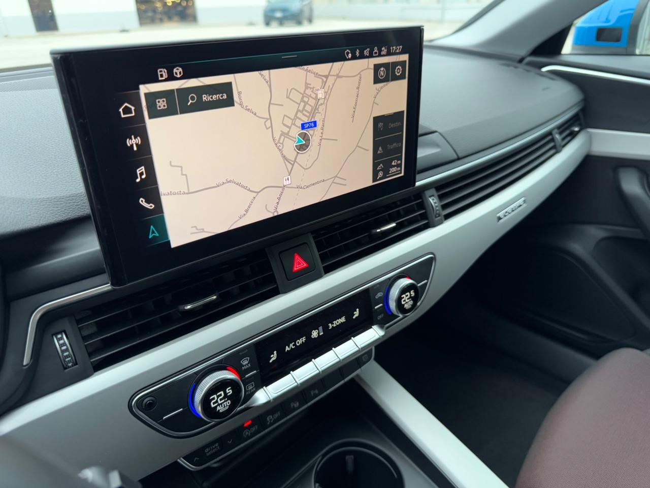 AUDI A4 Avant Quattro S-LINE - Virtual Led 18