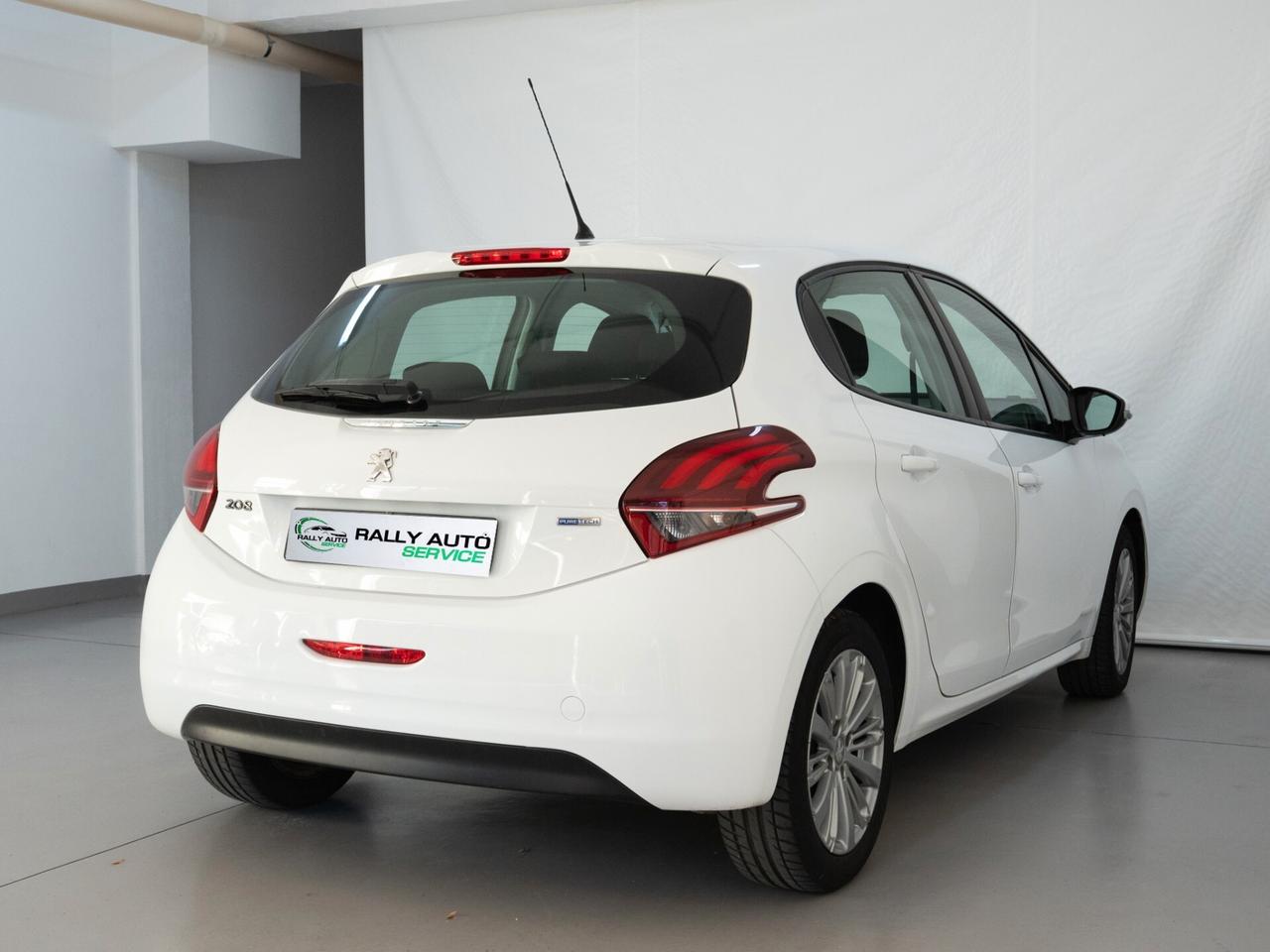 Peugeot 208 1.2 Benzina 82cv