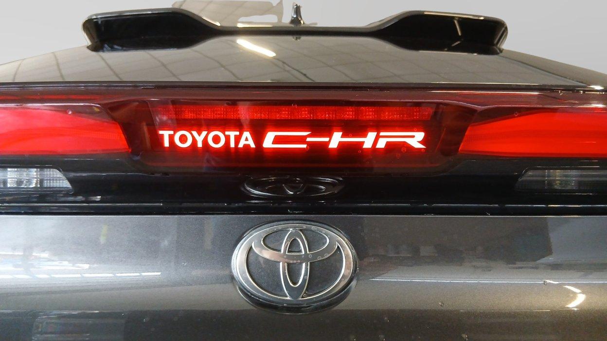 TOYOTA C-HR (2023-->) - C-HR 2.0 HV AWD GR Sport