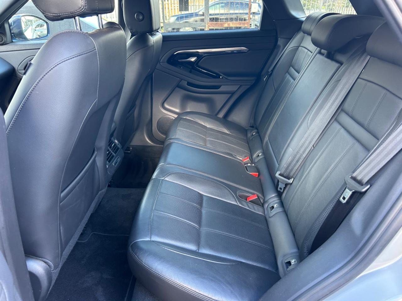 Land Rover Range Evoque 2.0D I4-L.Flw 150 CV AWD Auto SE