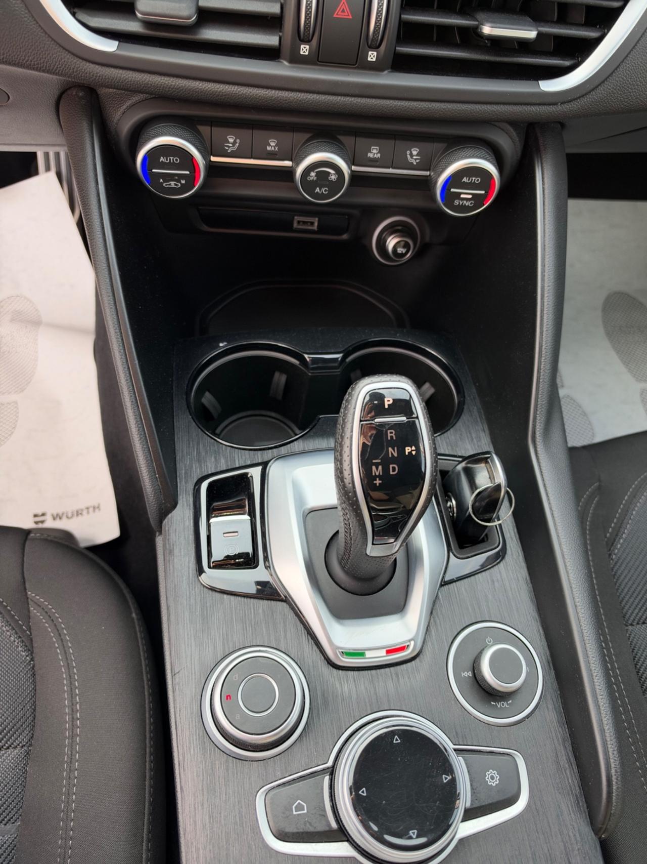 Alfa Romeo Giulia 2.2 Turbodiesel 160 CV AT8