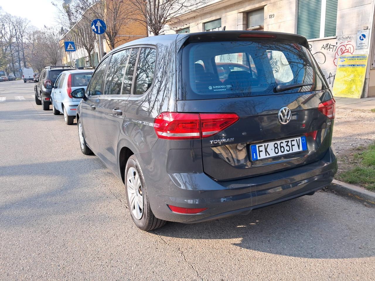 Volkswagen Touran 1.6 TRENDLINE EURO6/B