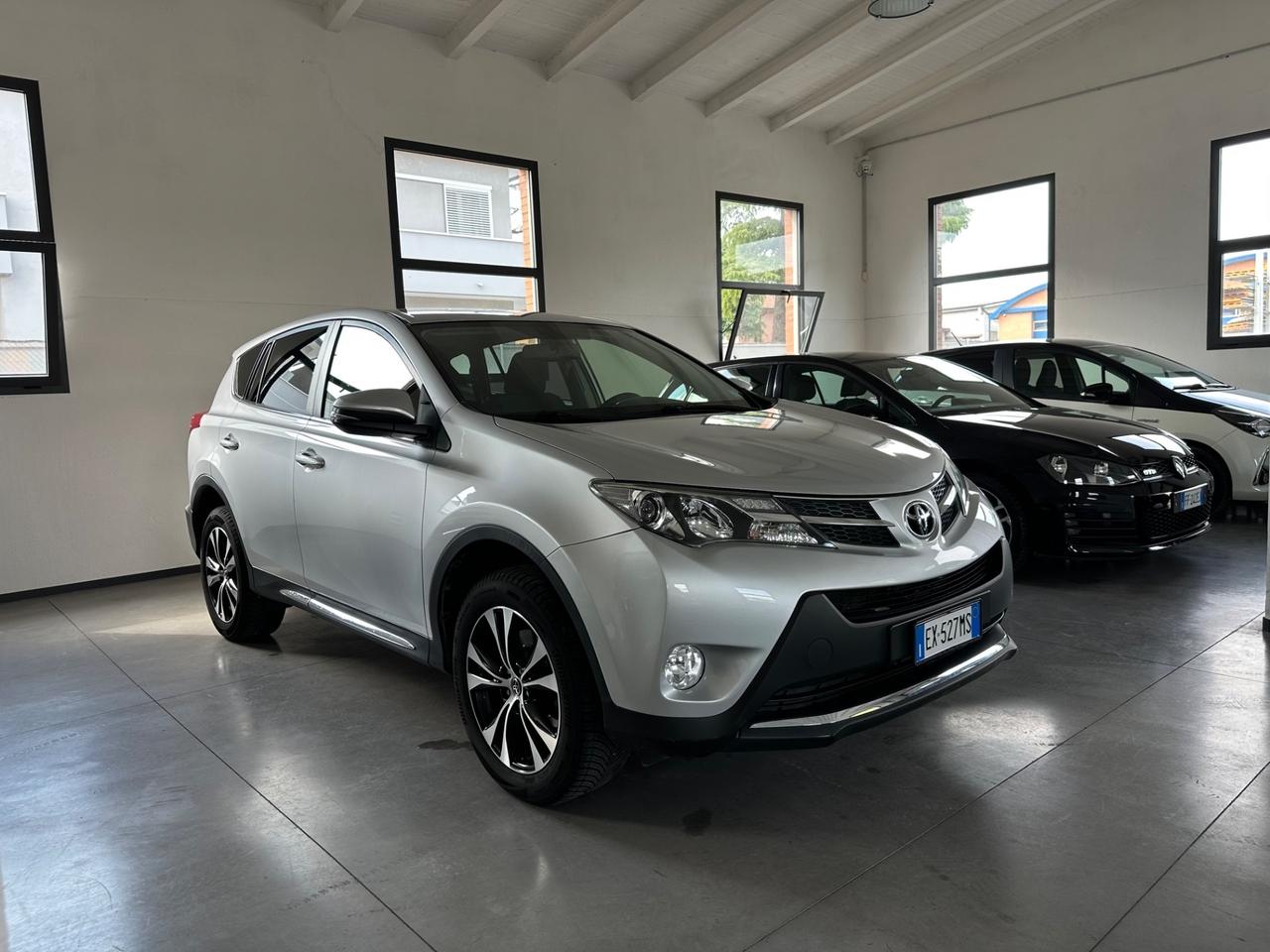Toyota RAV 4 RAV4 2.0 D-4D 4WD Lounge