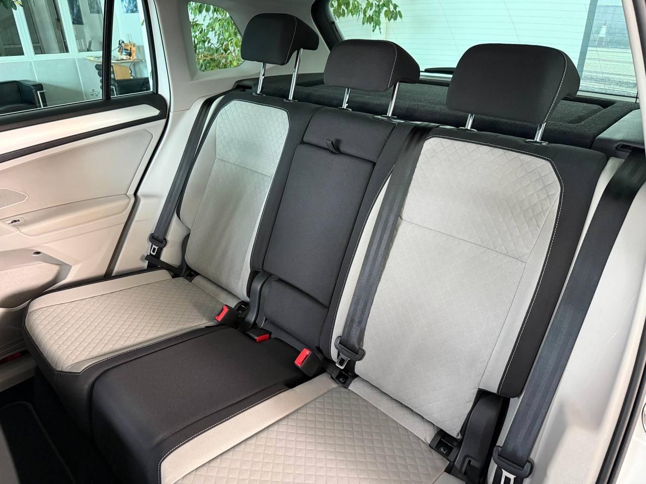 Tiguan 2.0 TDI SCR DSG Business BlueMotion Technology