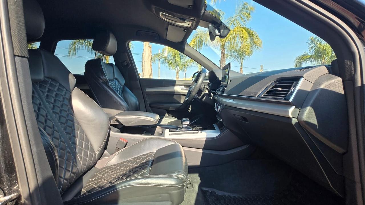 Audi Q5 40 2.0 tdi 204CV mhev 12V S line Quattro S-Tronic