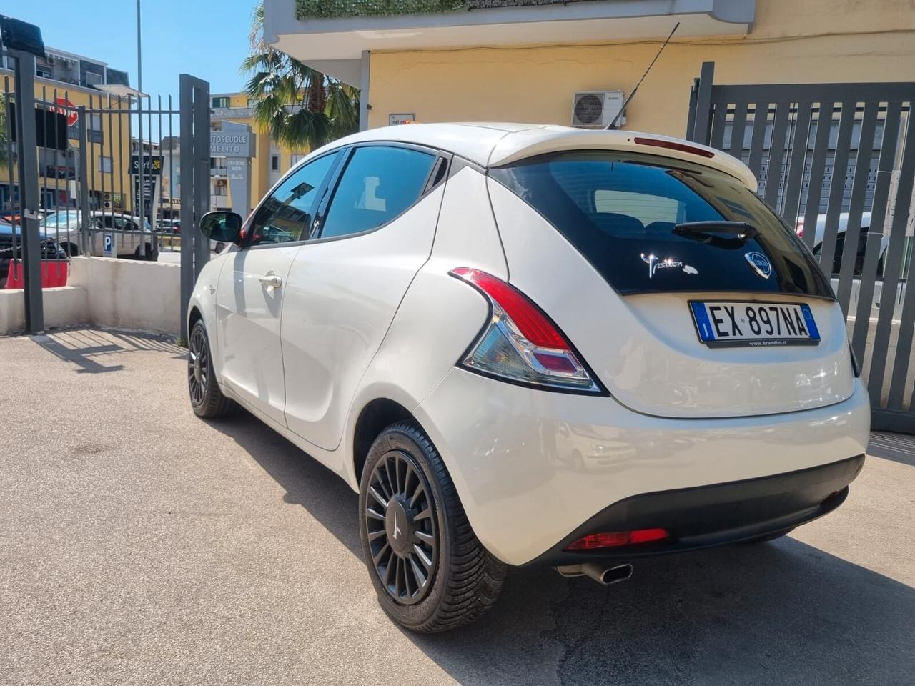 Lancia Ypsilon 5P. 1,2 GPL Prov. Nord Italia