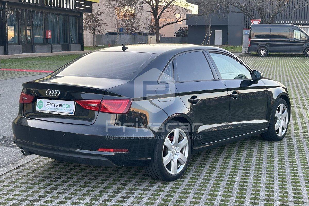 AUDI A3 Sedan 1.6 TDI clean diesel Ambiente