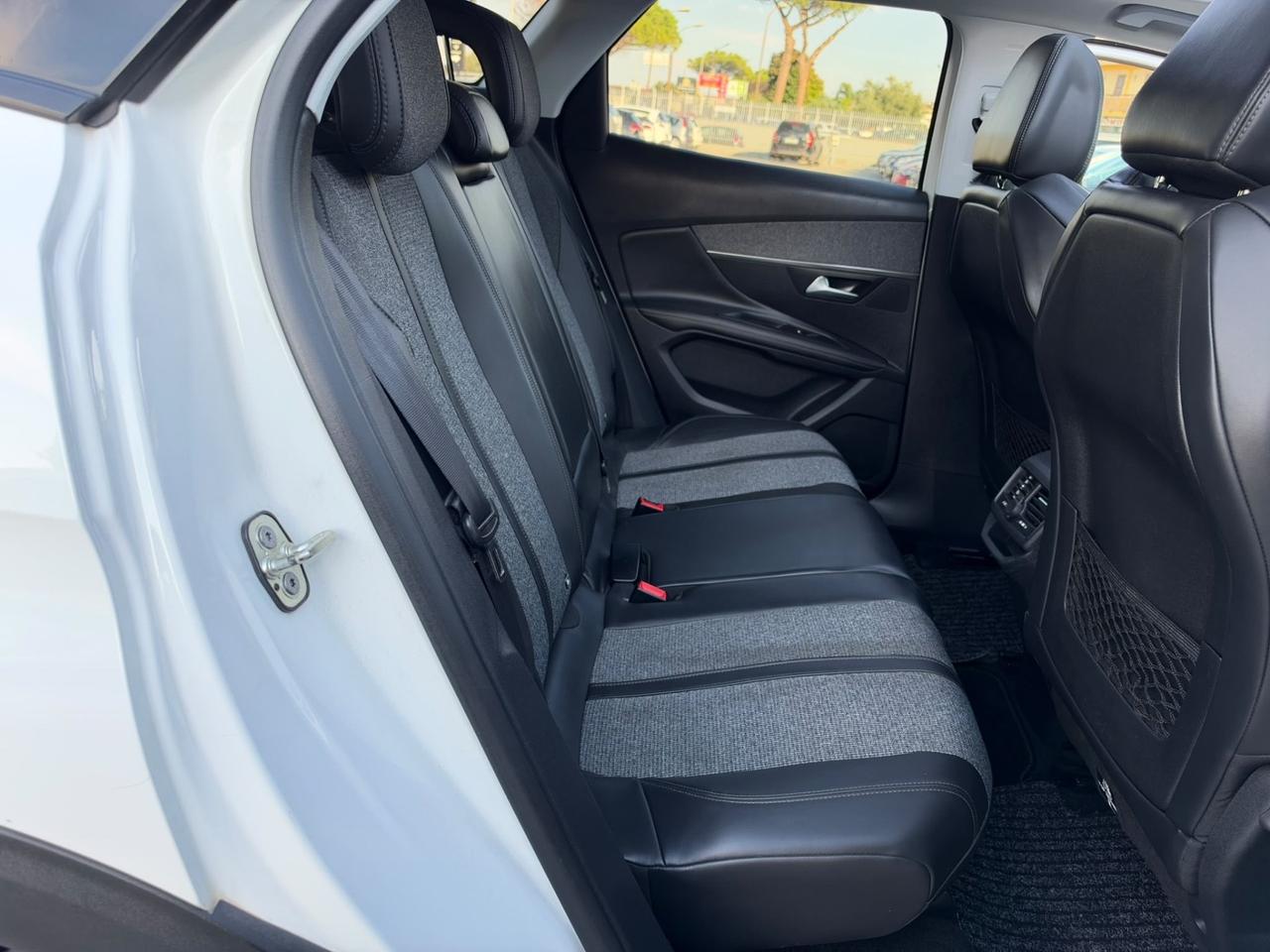 Peugeot 3008 BlueHDi 130 S&S Allure 2018