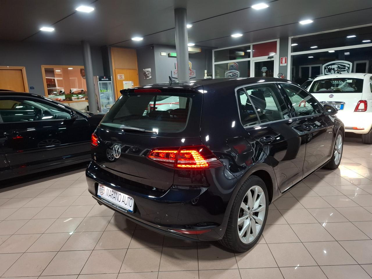 Volkswagen Golf 1.6 TDI 110cv Neopatentato