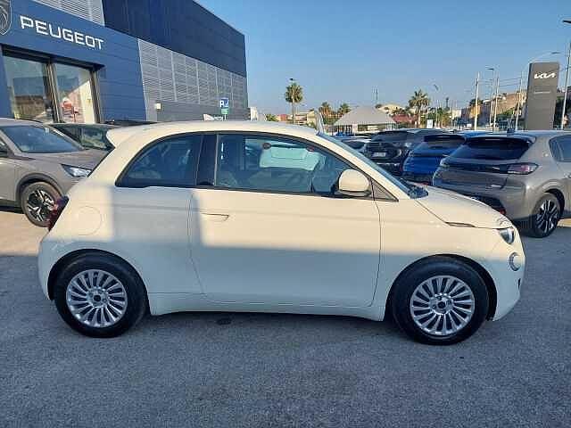 Fiat 500e Berlina 23,65 kWh