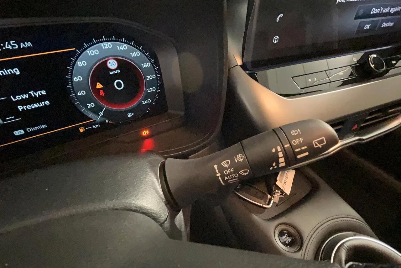 Nissan Juke 1.0 DIG-T 114 CV N-Connecta