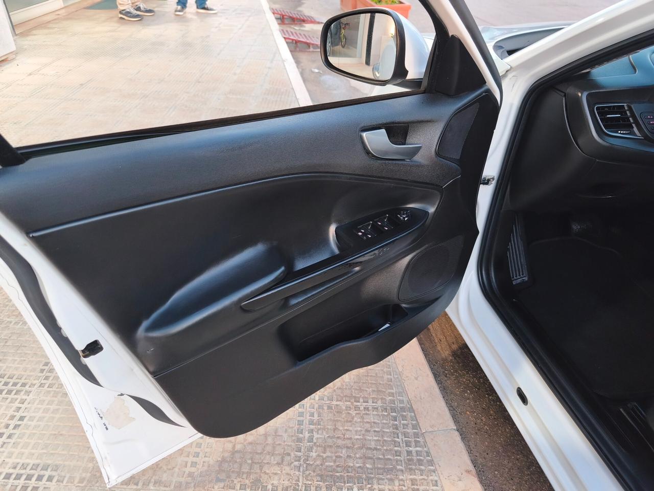 Alfa Romeo Giulietta 1.6 JTDm-2 120 CV Business