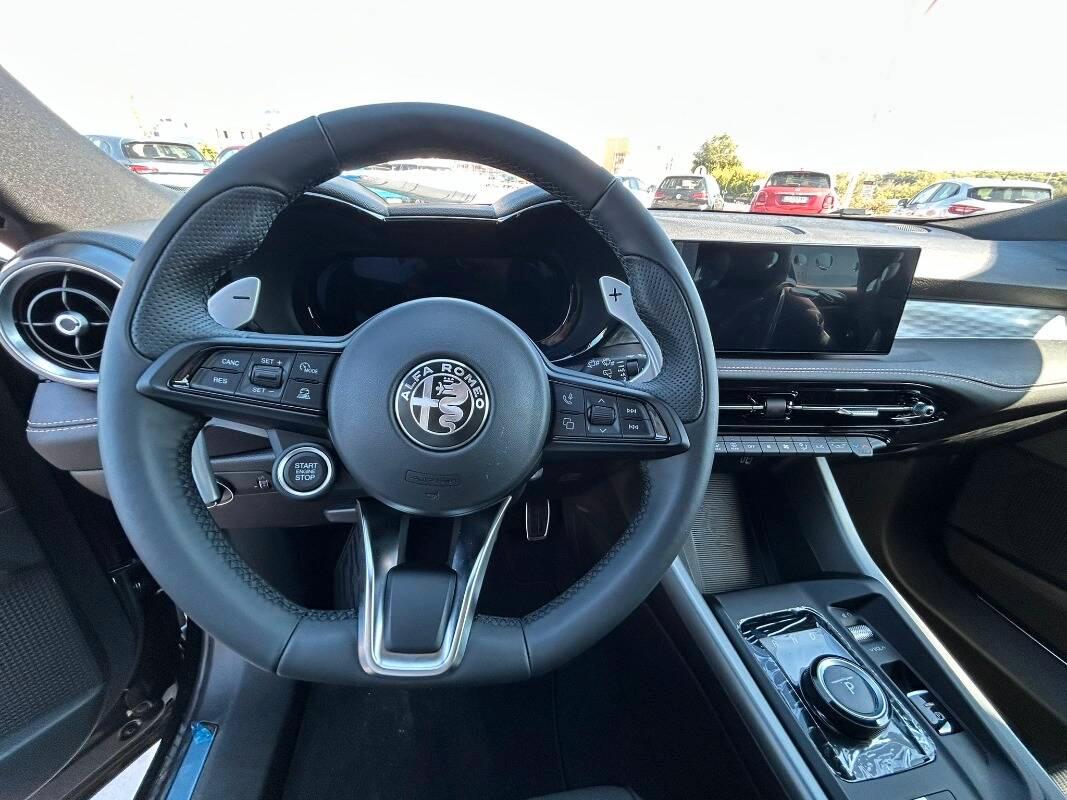 Alfa Romeo Tonale 1.5 hybrid Veloce 160cv tct7
