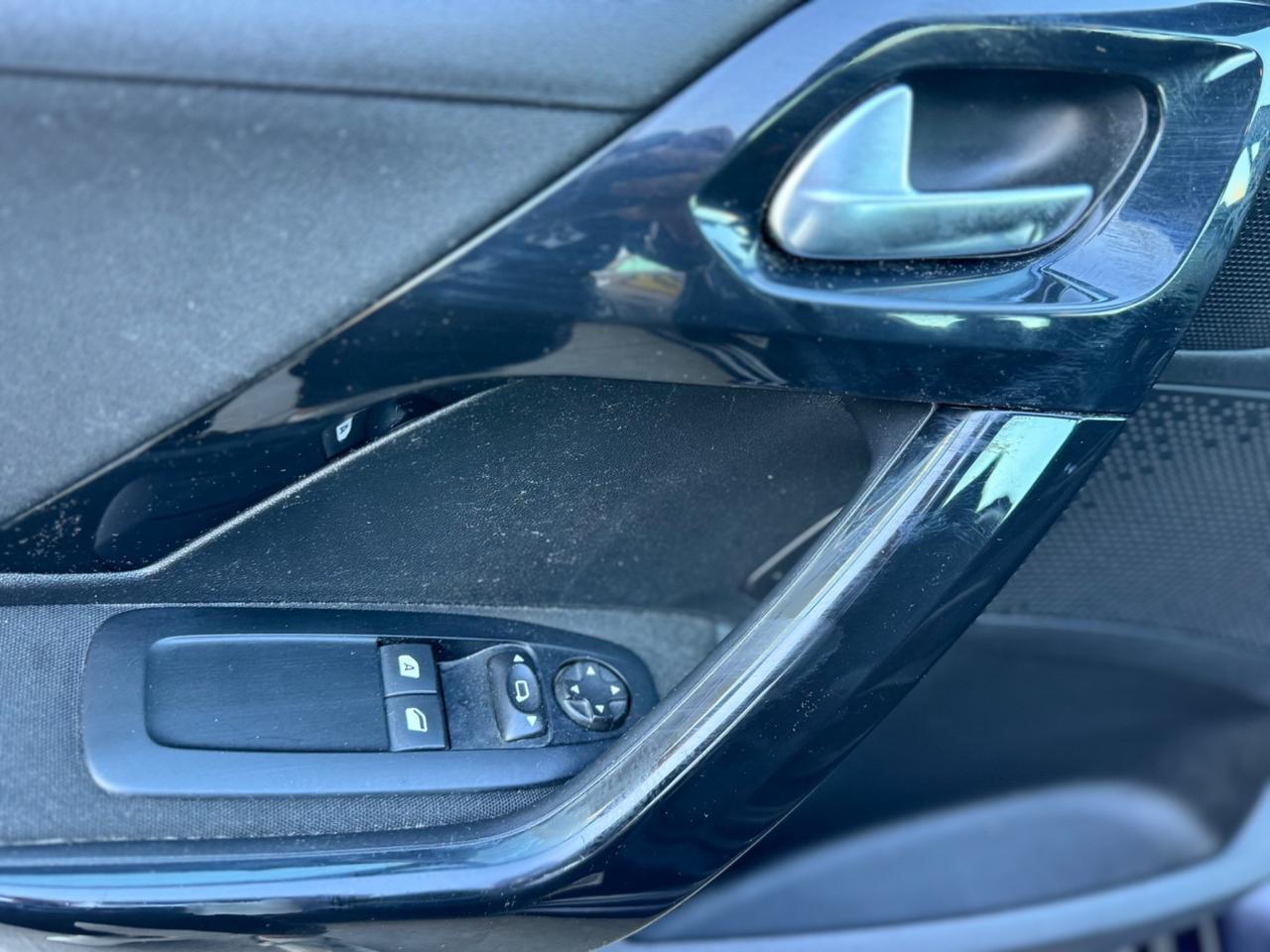 Peugeot 208 BlueHDi 75 5 porte Allure 2016