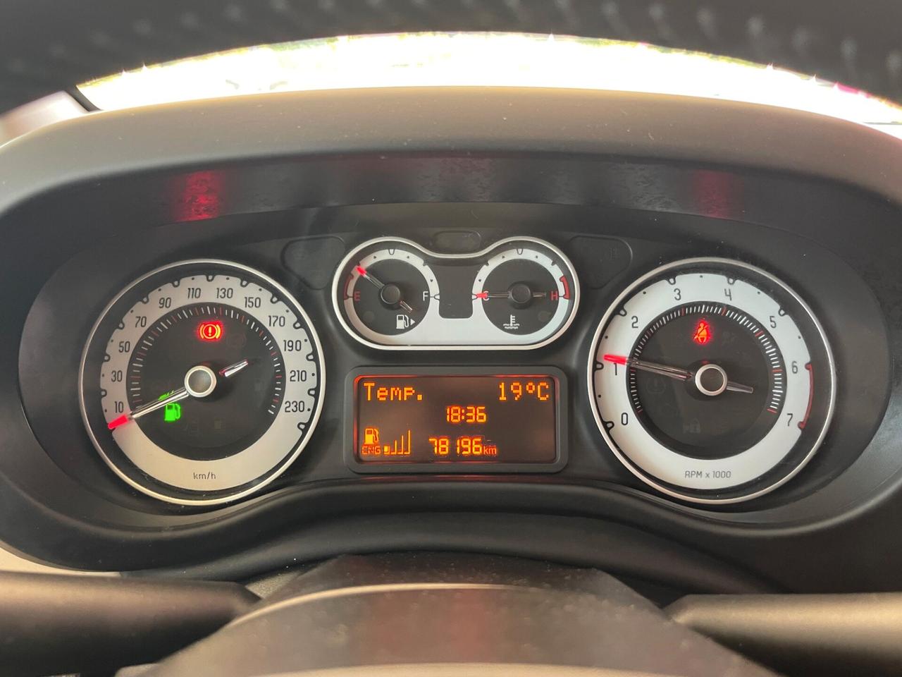 FIAT 500L Living 500L Living 0.9 TwinAir Turbo ...