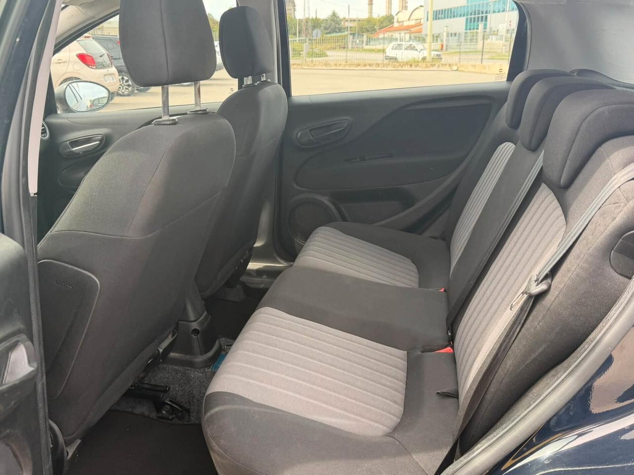 Fiat Punto 1.3 MJT II S&S 95 CV 5 porte Street EURO6