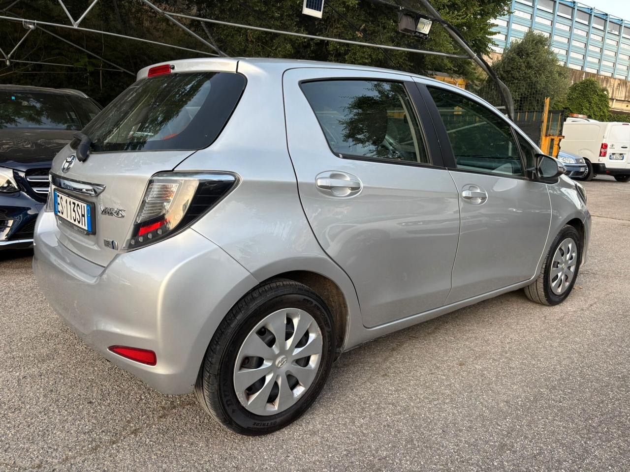 Toyota Yaris 1.5 Hybrid 5 porte Lounge Più OK Neopatentati