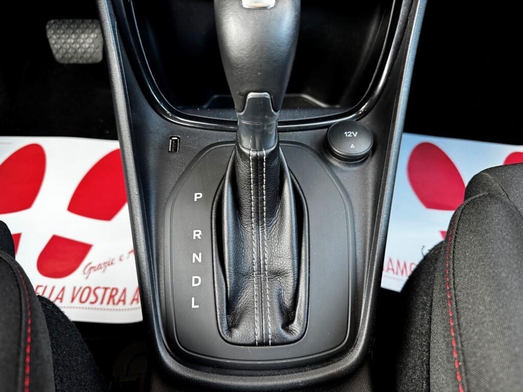 Ford Puma 1.0 EcoBoost Hybrid 125 CV S&S aut. ST-Line