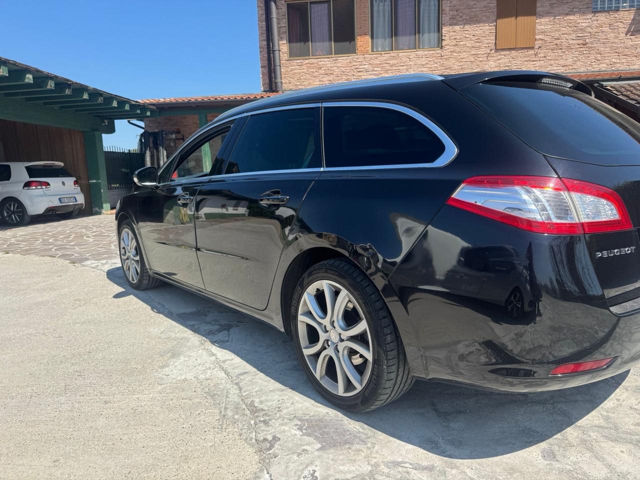 Peugeot 508 2.0 HDi 140CV SW Ciel Allure neopatentati