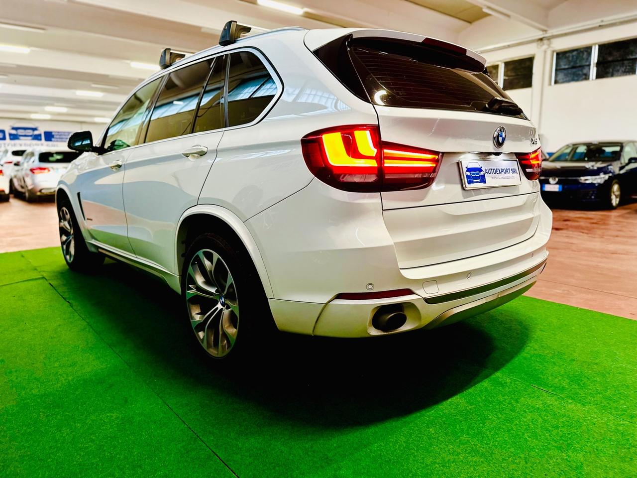 Splendida Bmw X5 xDrive25d Luxury/euro6/kmcertif