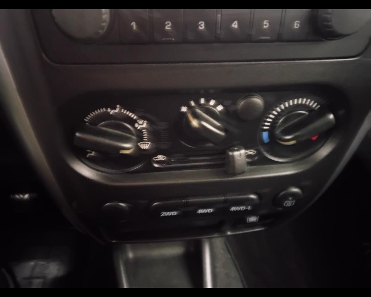 SUZUKI Jimny III 1997 - Jimny 1.3 vvt Evolution+ 4wd