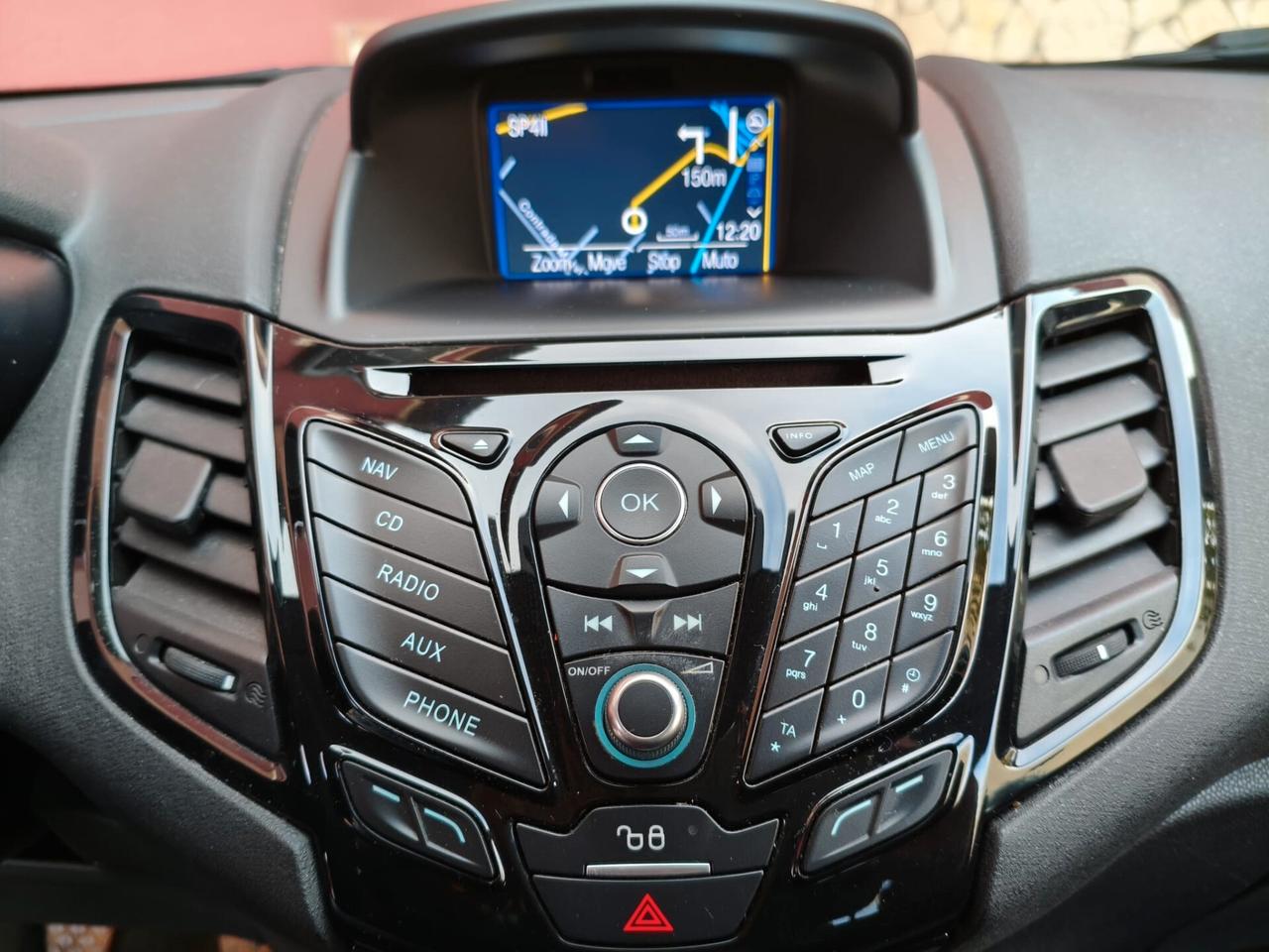 Ford Fiesta 1.5 TDCi 75CV 5 porte Titanium