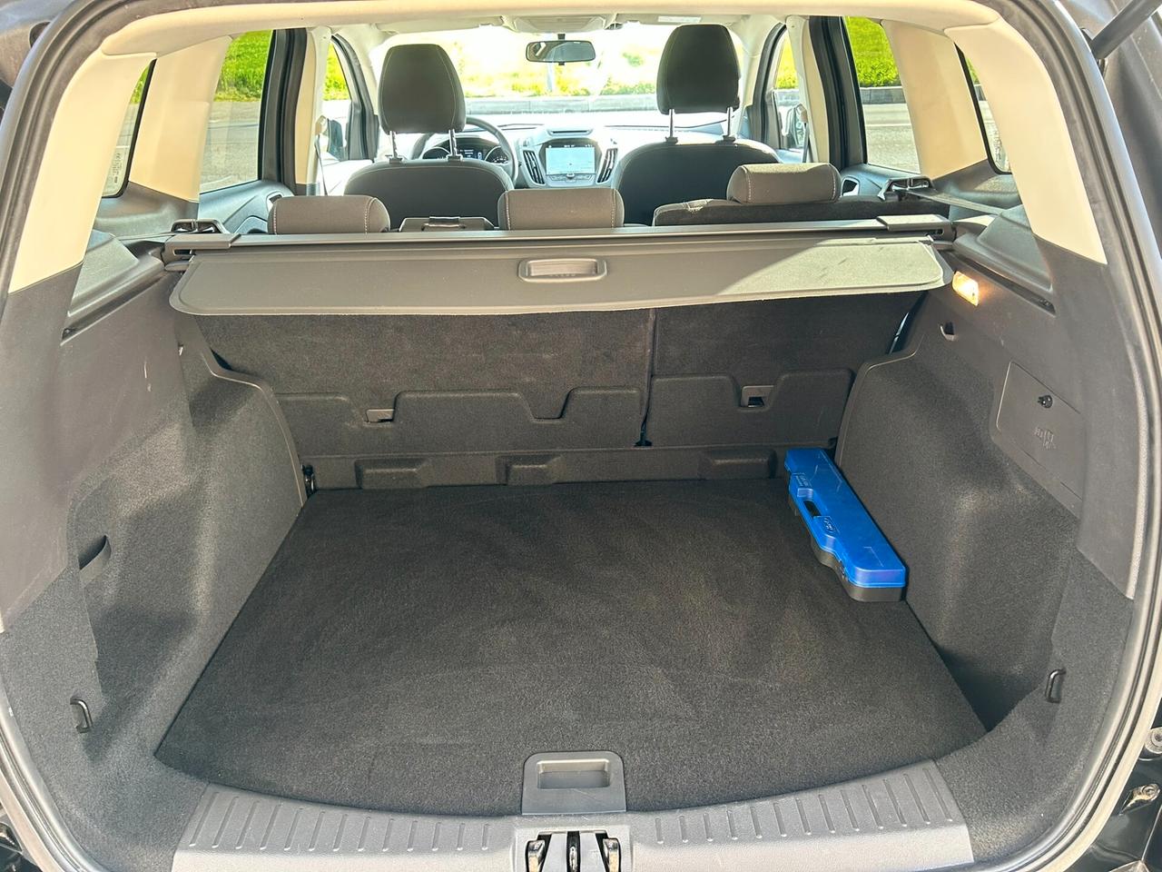 Ford Kuga 1.5 TDCI 120CV Business Powershift