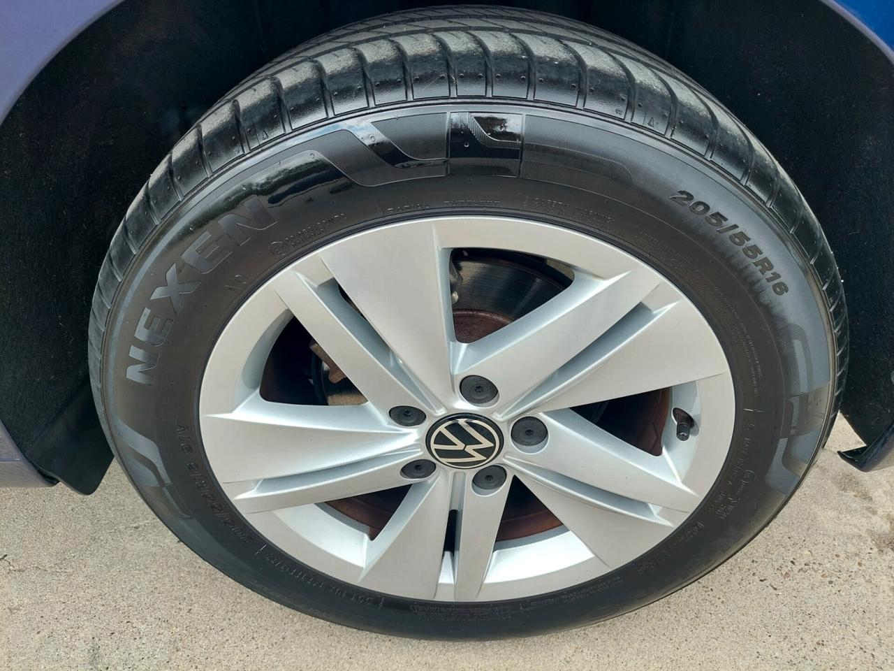 VOLKSWAGEN Golf 1.0 eTSI EVO DSG Life - 2023