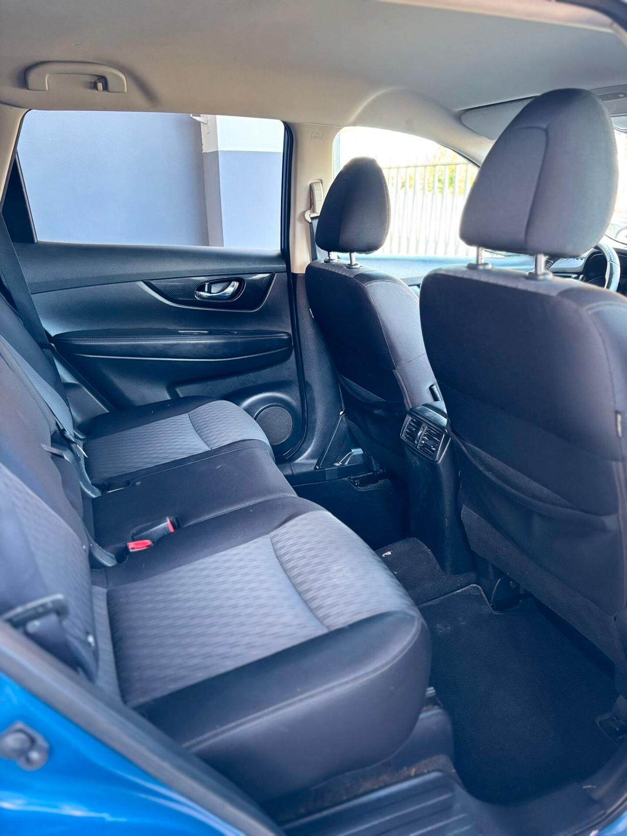 Nissan X-Trail 1.6 dCi 2WD Tekna