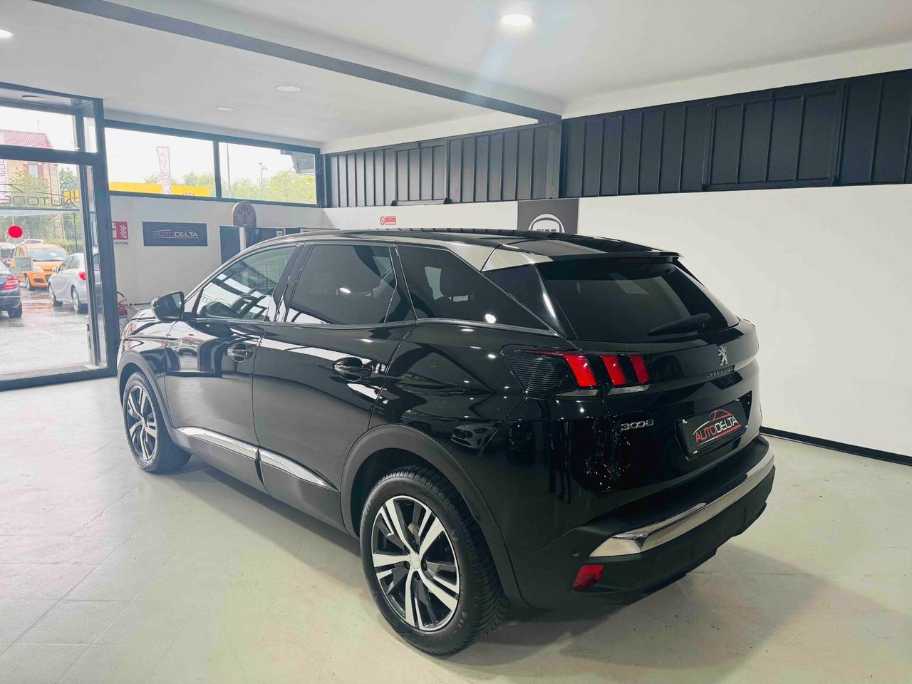 Peugeot 3008 BlueHDi 130 S&S EAT8 Allure Pack