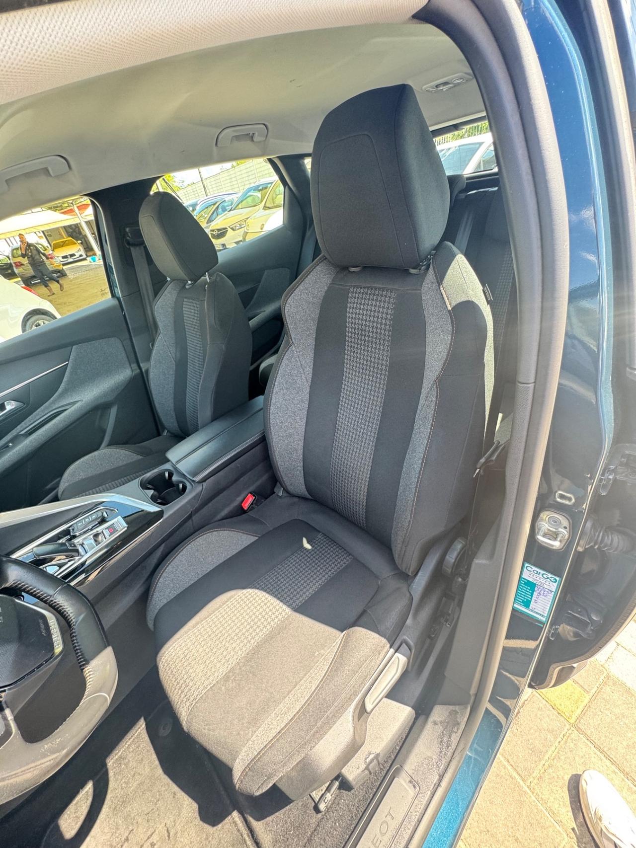 Peugeot 3008 BlueHDi 130 S&S EAT8 GT Prezzo Promo Finanziamento In Sede . Nota Bene Senza Finanziamento Il Prezzo Sara' Di Euro 17500.00