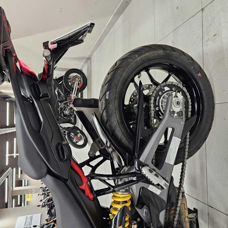 Ducati Multistrada V2 S - 2026