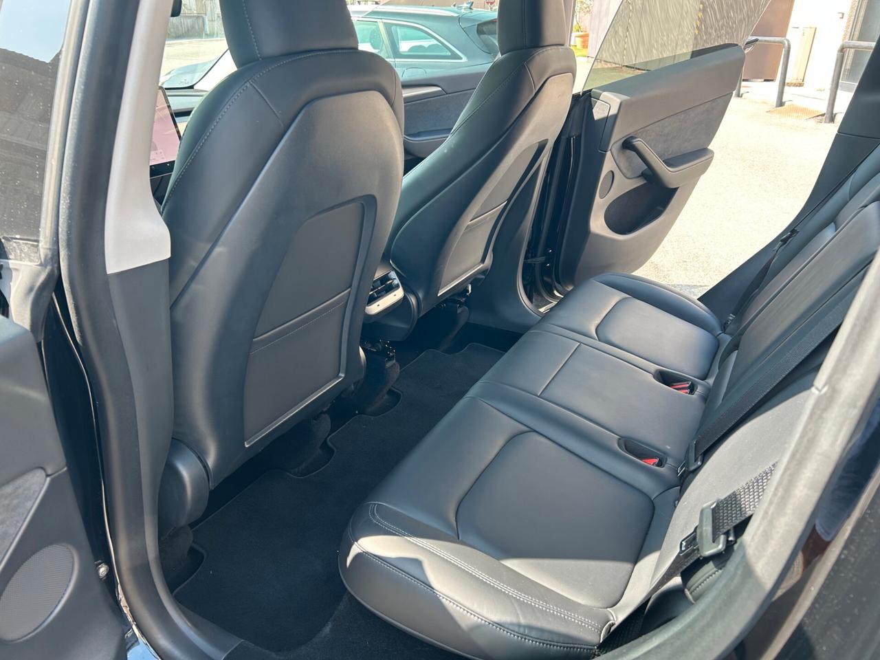 Tesla Model Y Long Range Dual Motor AWD Boost Acceleration unico proprietario