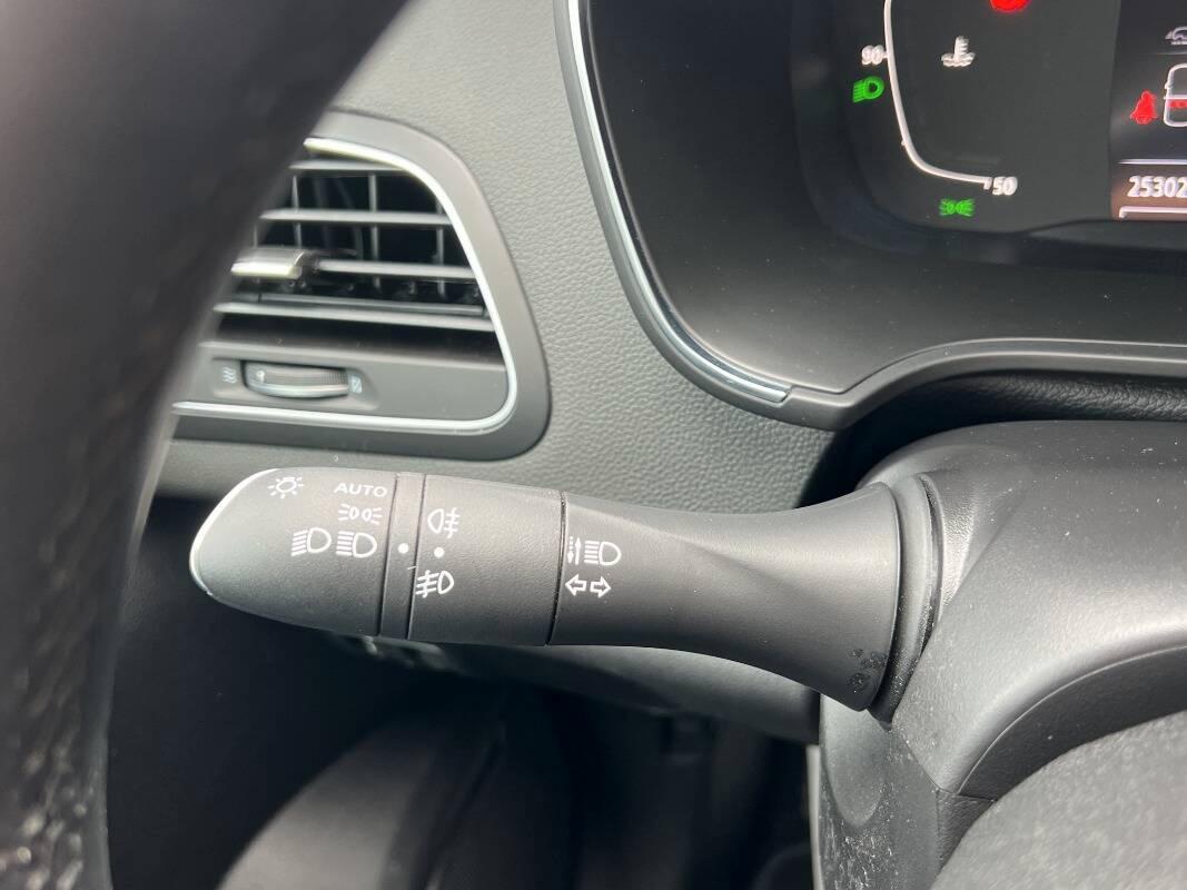 Renault Megane 1.5 blue dci Equilibre 115cv edc Con CARPLAY