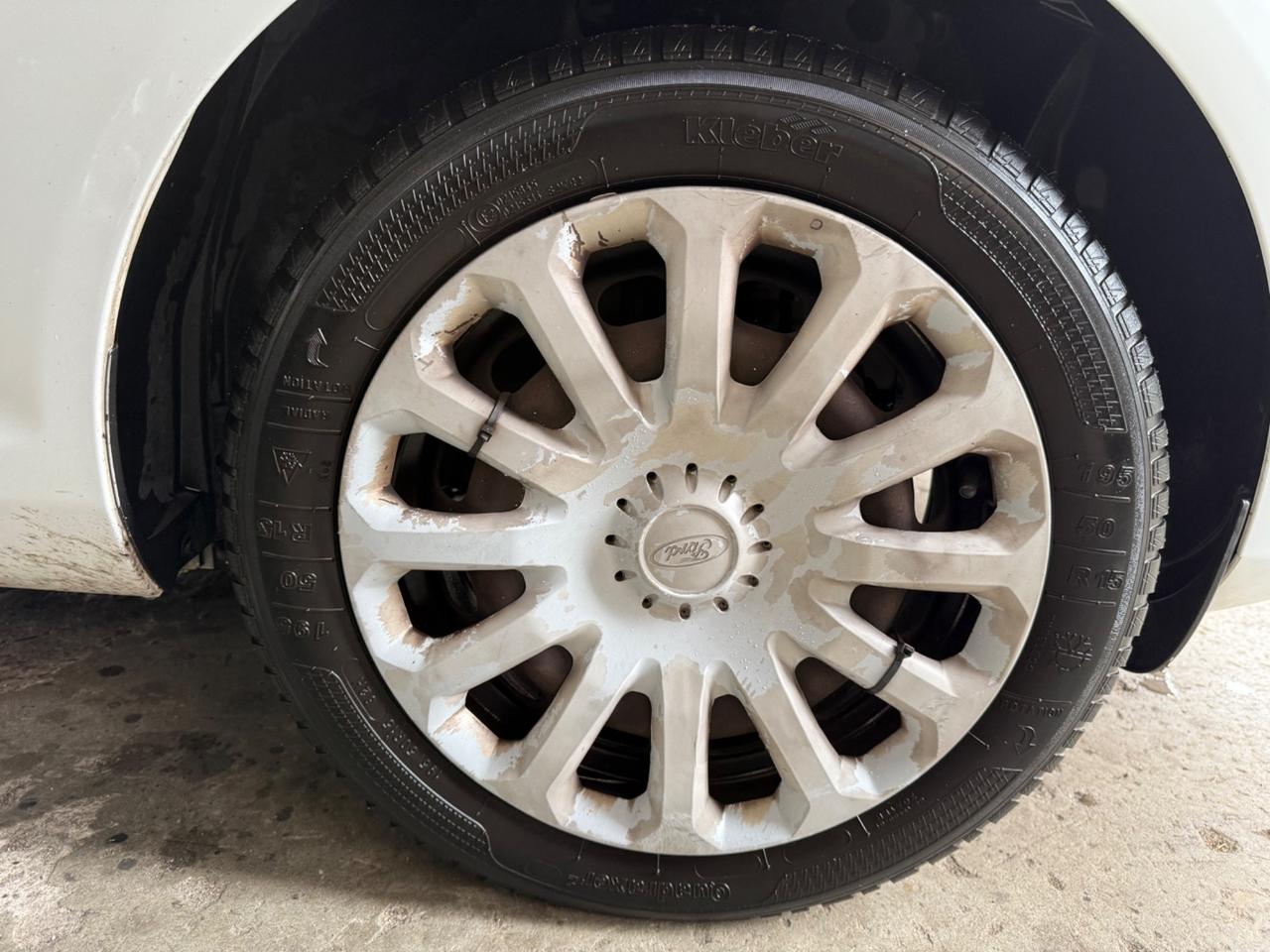 Ford Fiesta 1.4 5 porte Bz.- GPL OK FINO 2033